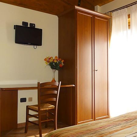 Villa Montotto Monterubbiano 外观 照片