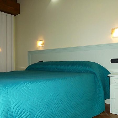 Villa Montotto Monterubbiano 外观 照片