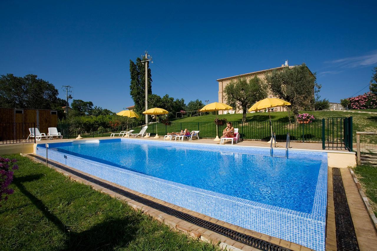 Villa Montotto Monterubbiano 外观 照片