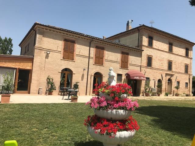 Villa Montotto Monterubbiano 外观 照片