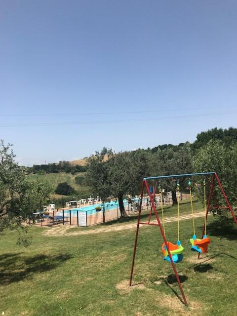 Villa Montotto Monterubbiano 外观 照片
